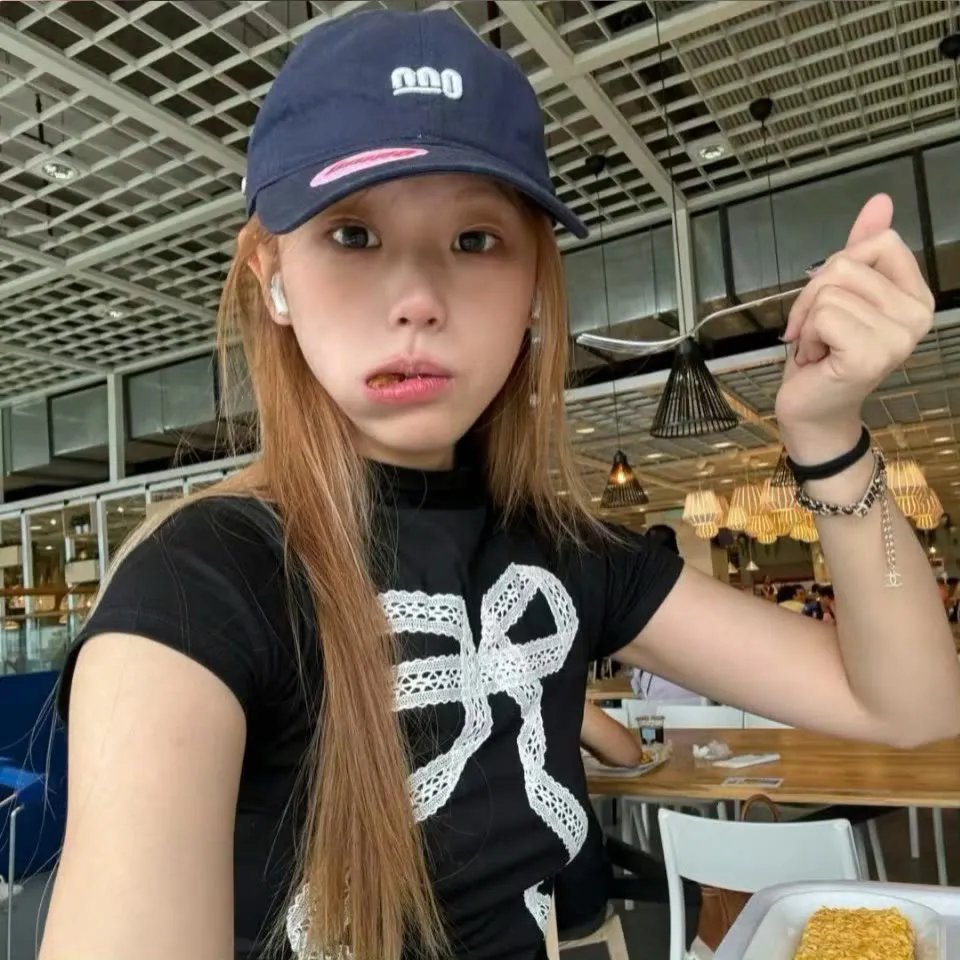 夜深情更深